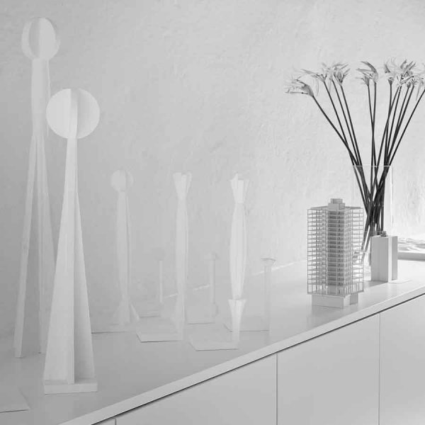 ADA Angela Deuber Architect Architects Architektin Architecture Switzerland Swiss Schweiz Zurich Zürich
Grossmünster Office Space Conversion Townhouse Spacious Continuity Daylight Falling Blue
