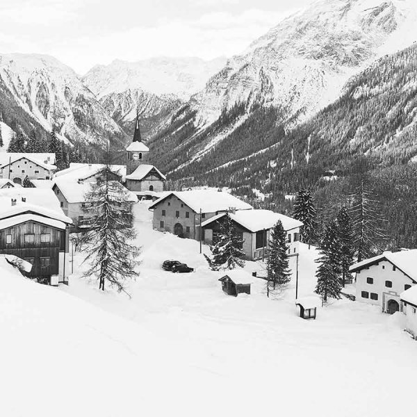 ADA Angela Deuber Architect Architects Architektin Architecture Switzerland Swiss Schweiz Zurich Zürich
Stuls Graubünden Albula Alps Medieval Private Residential House Labyrinth Interconnected Double Stair Staircase Restoration Snow